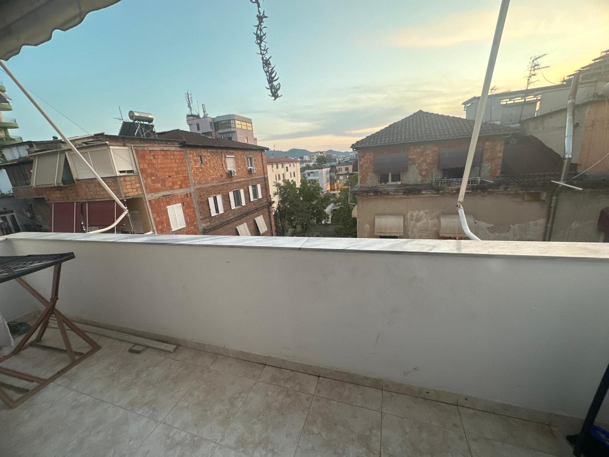 Nunu'S Place At Top Location Blloku Tirana Bagian luar foto